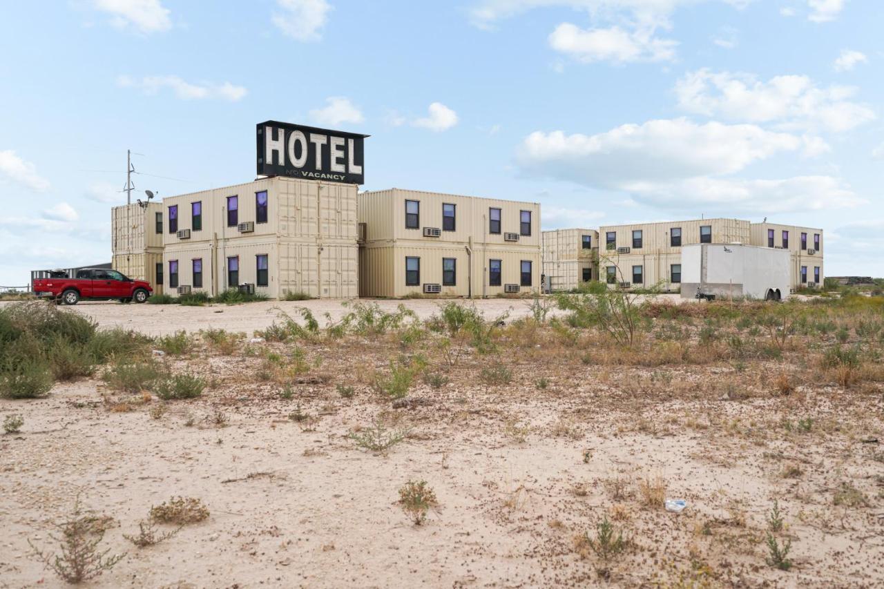 The Resource Inn -Big Lake Tx 외부 사진