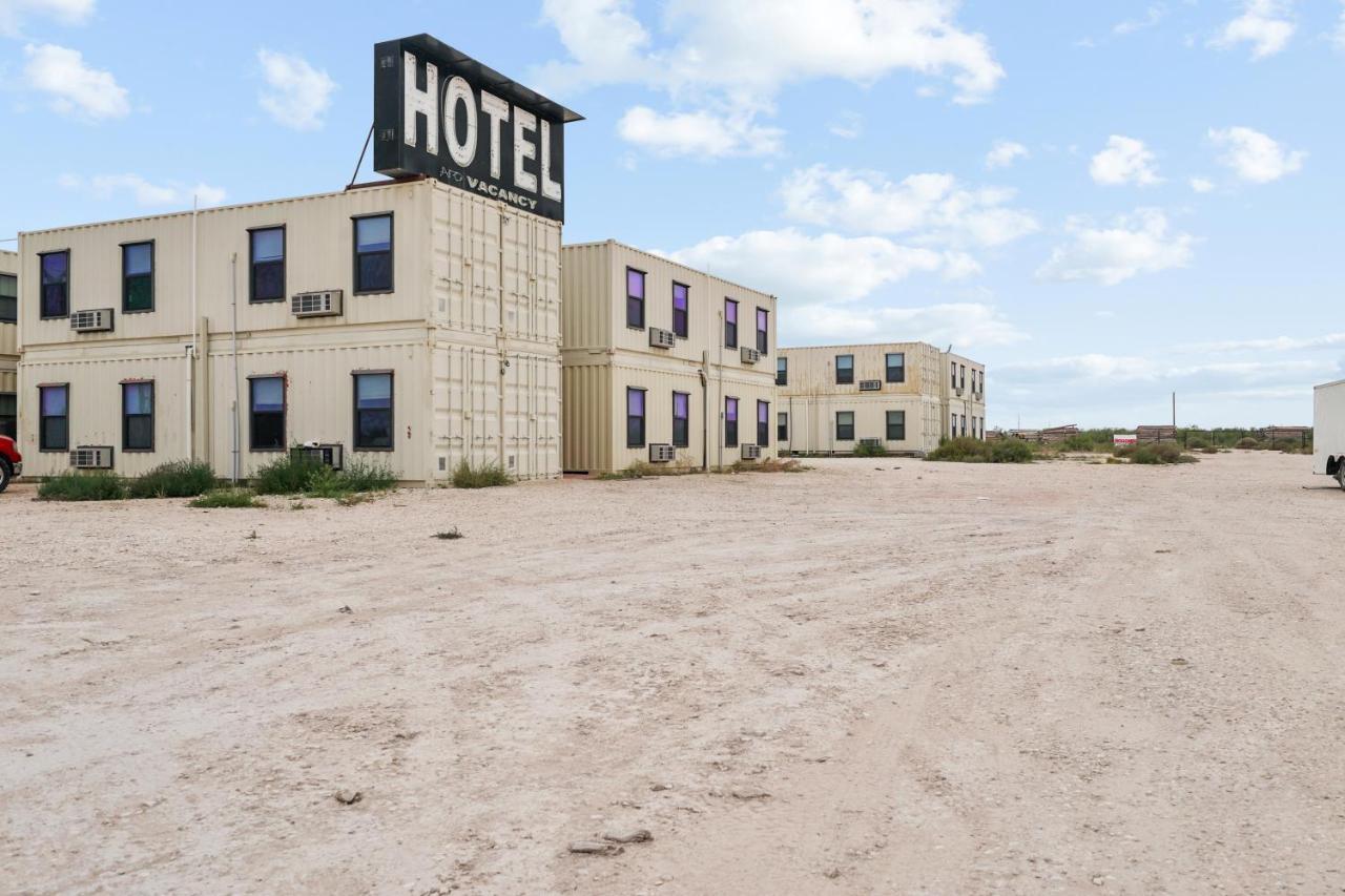 The Resource Inn -Big Lake Tx 외부 사진